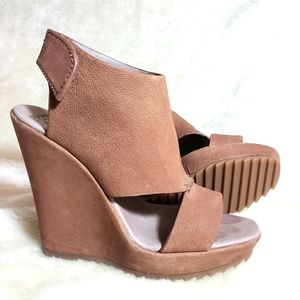 Vince Camuto GEVARA Wedge Platform Leather, size 5.5 35.5